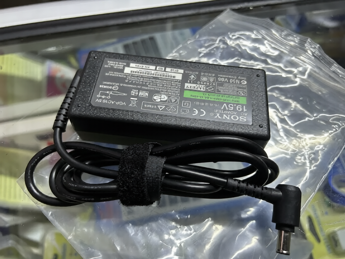 19.5V 3.3A (6.5mm*4.4mm) 65W Laptop AC Charger for SONY Model VGP-AC19V48