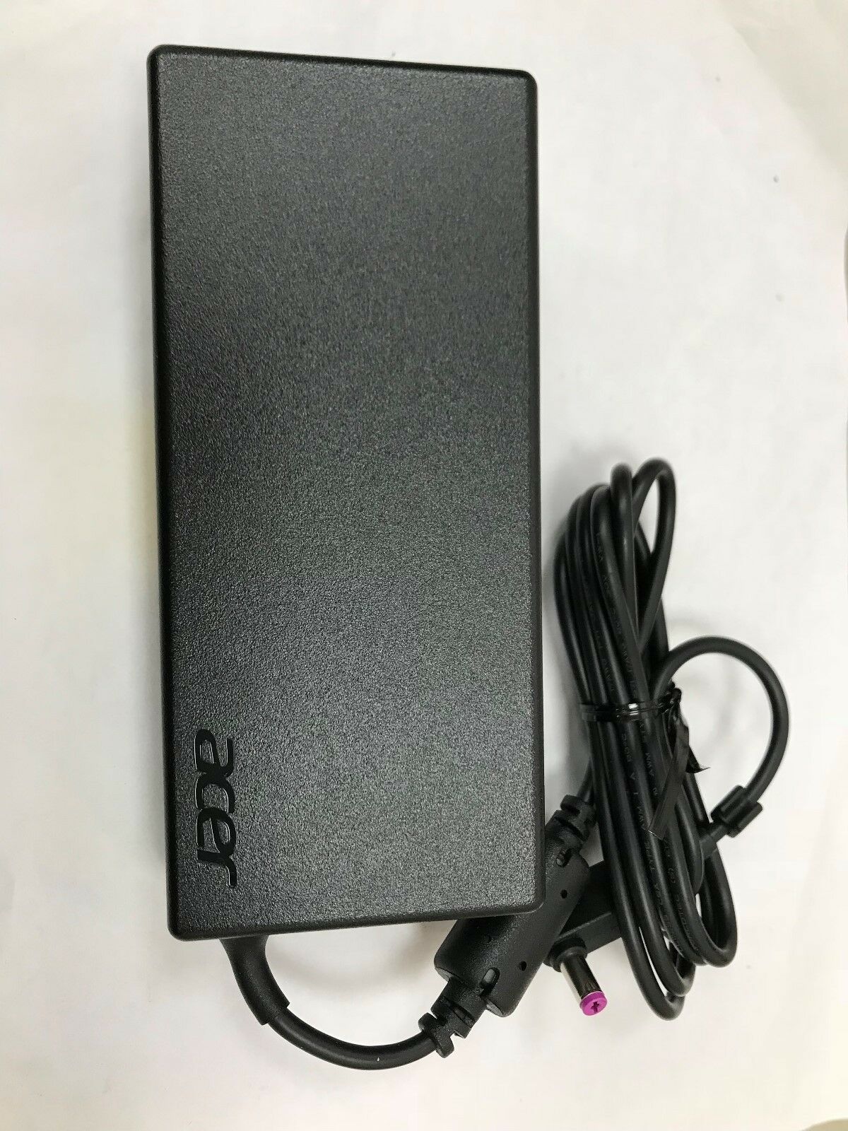 135W 19V 7.1A Adapter for Acer Predator Helios 300 PH317-51 G3-573 AN515-52 AN515-31 AN515-53 Nitro 5 7 (5.5mm*1.7mm)