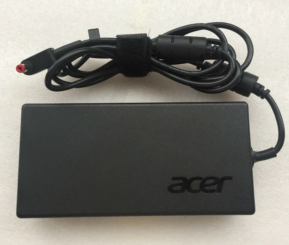Original 19.5V 9.23A 180W Laptop Charger For Acer Acer 180w 5.5 X 1.7mm Predator Helios 300 PH317-51-78H7