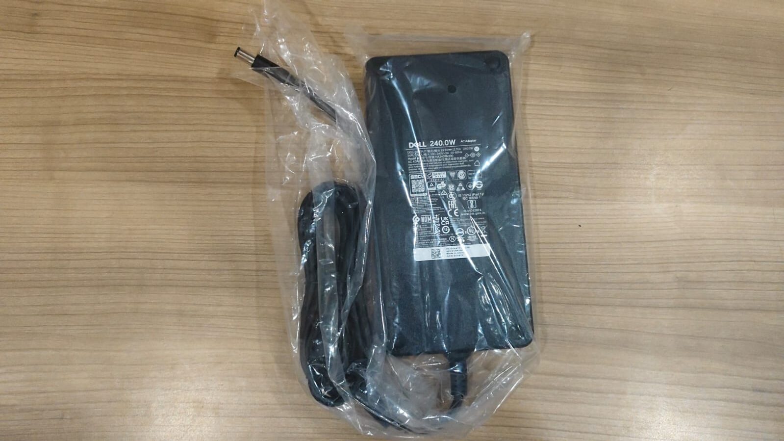 Dell 240W AC Power Adapter Charger Laptop Notebook Computers (Flextronics Flat Version) - Image 5